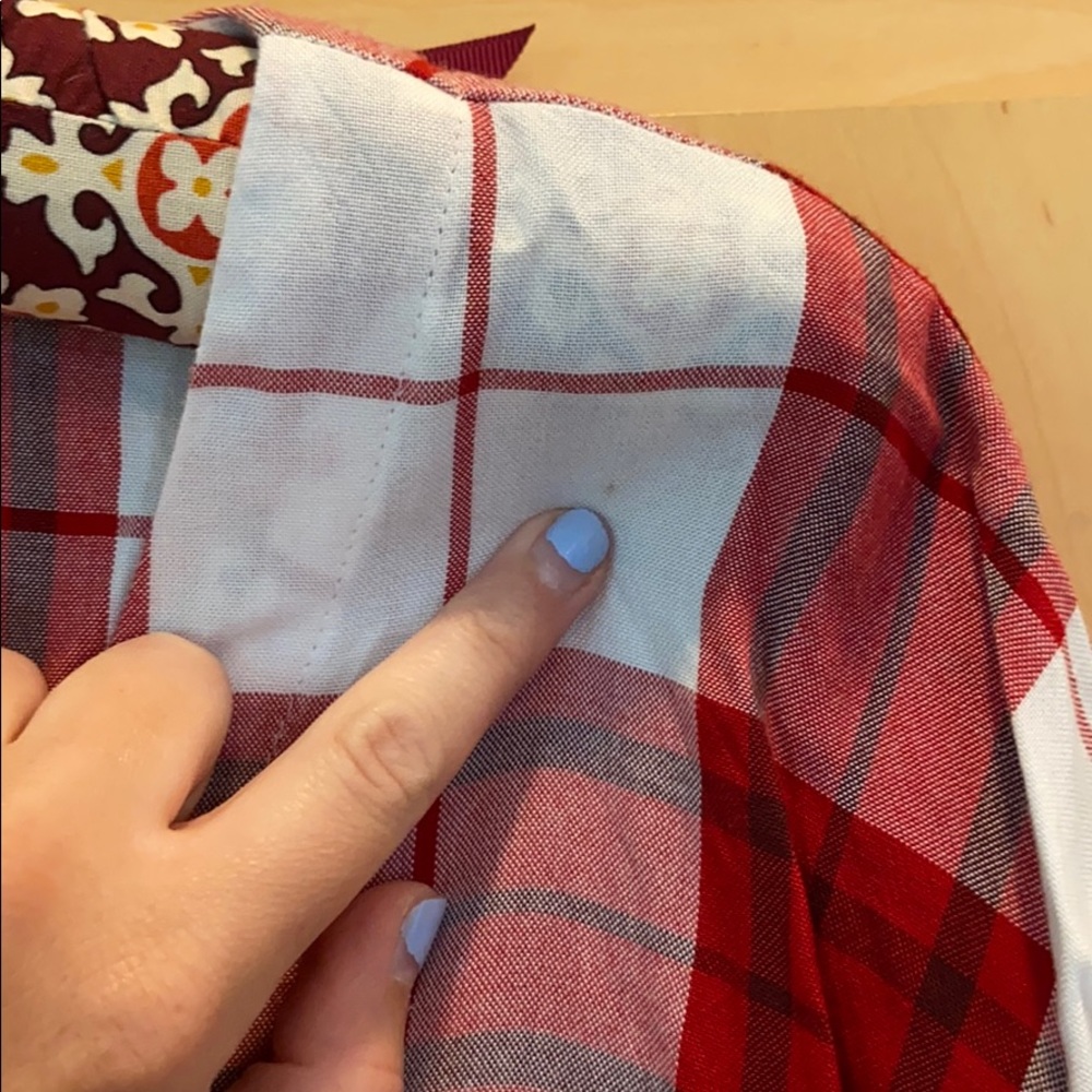 Universal threads tie button down - Picture 4 of 4